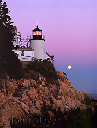 Bass Moonrise